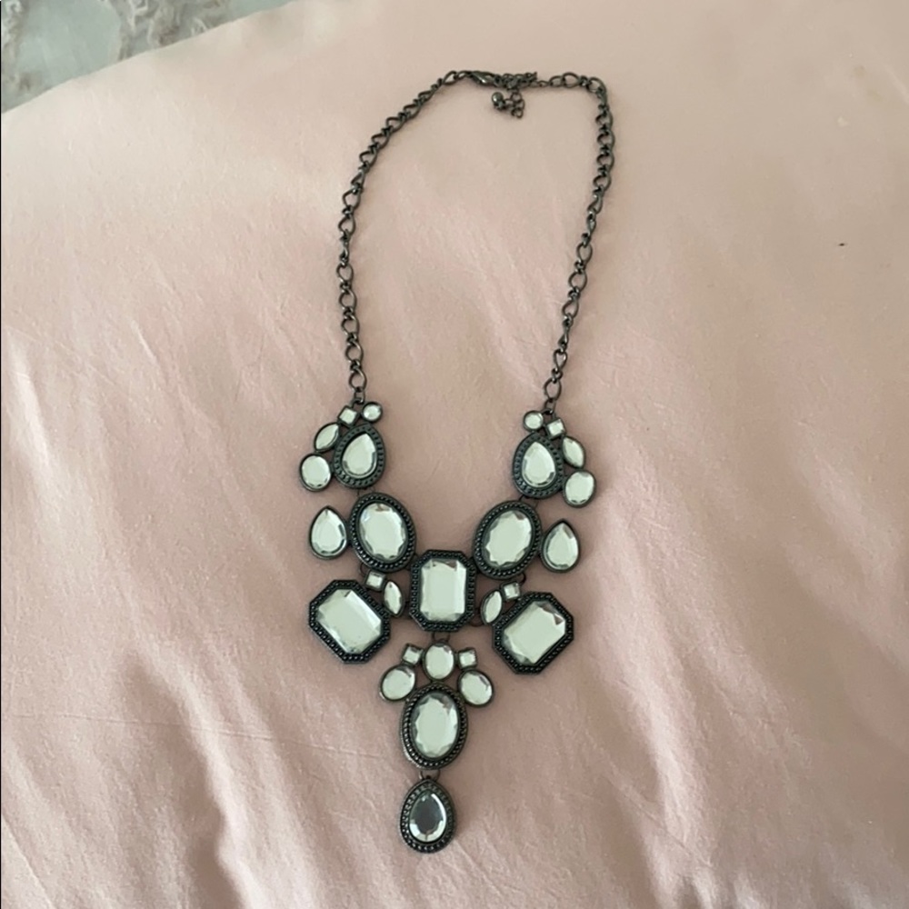 Statement necklace - Picture 3 of 4